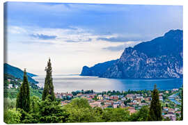 Quadro em tela  Vista de Riva Del Garda e do Lago de Garda, Itália